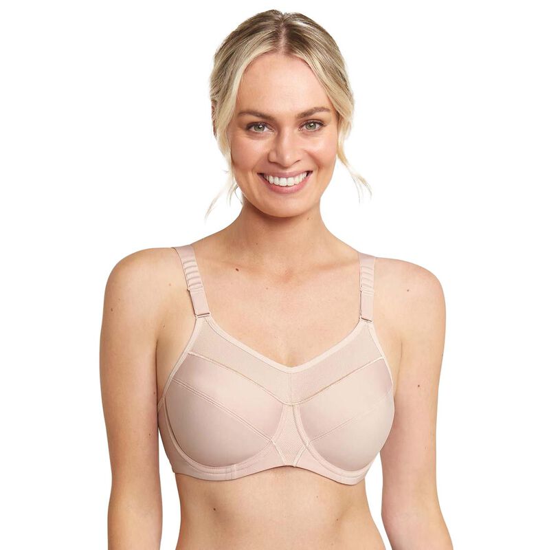 Triumph Triaction Ultra Sprots Bra image number 4